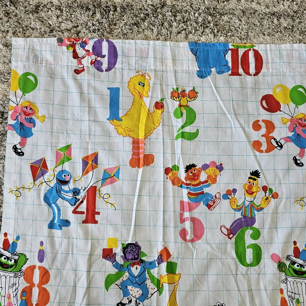 Vtg SESAME STREET Replacement Long Valance Or Curtain 41 x 53 Numbers JP Stevens
